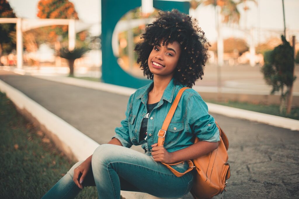 girl, student, campus-6027005.jpg